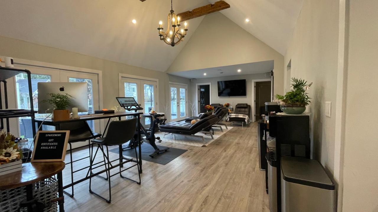 Phineas Swann Inn & Spa Montgomery Center Екстериор снимка