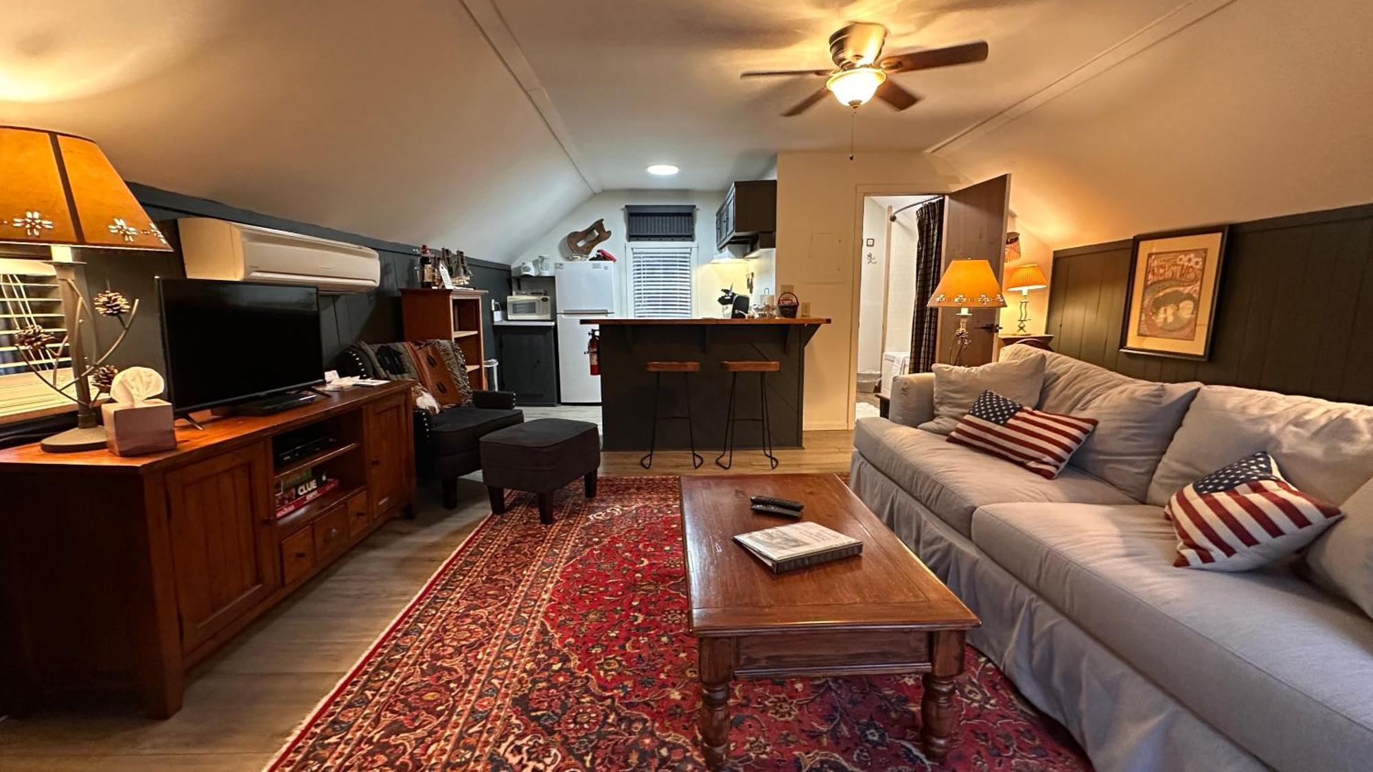 Phineas Swann Inn & Spa Montgomery Center Екстериор снимка