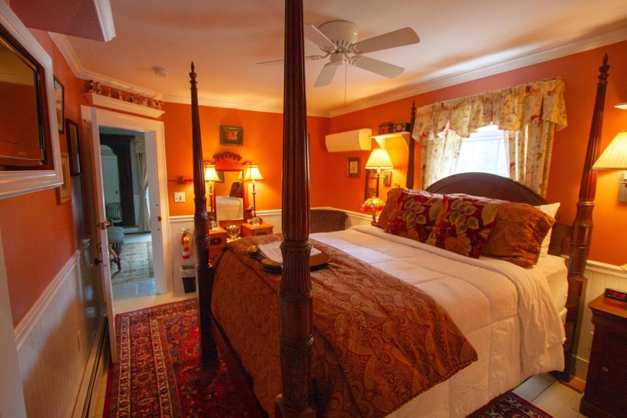 Phineas Swann Inn & Spa Montgomery Center Екстериор снимка
