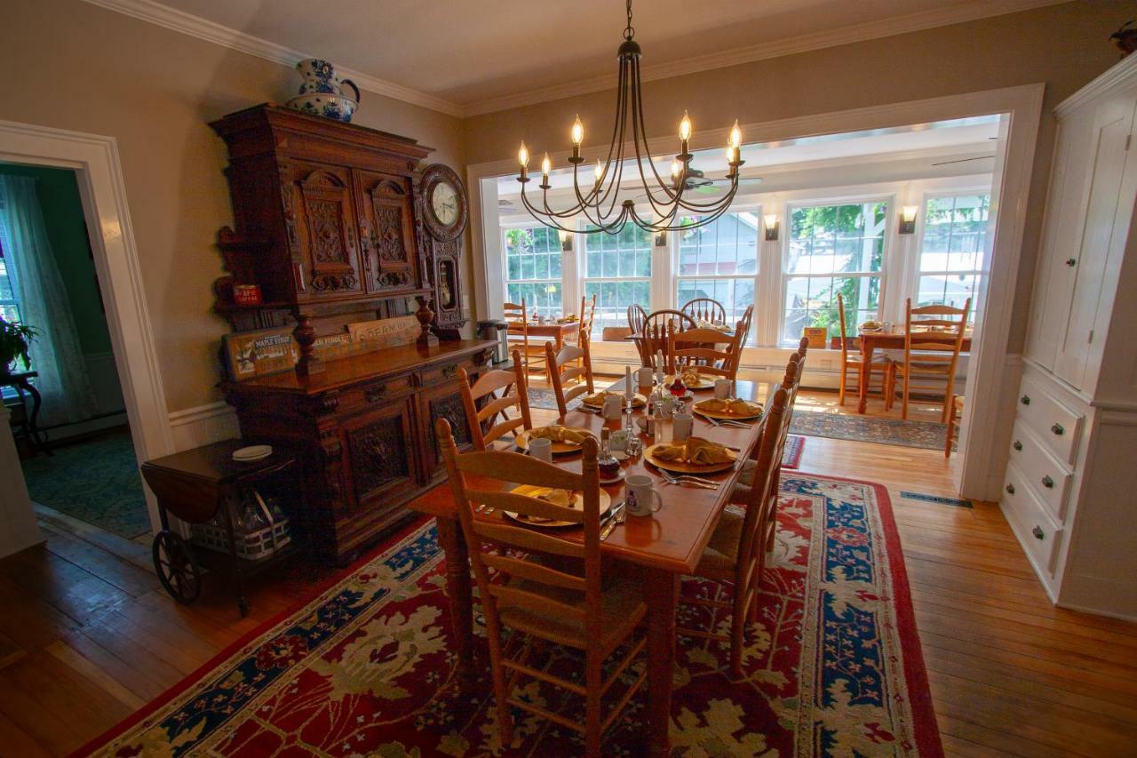 Phineas Swann Inn & Spa Montgomery Center Екстериор снимка