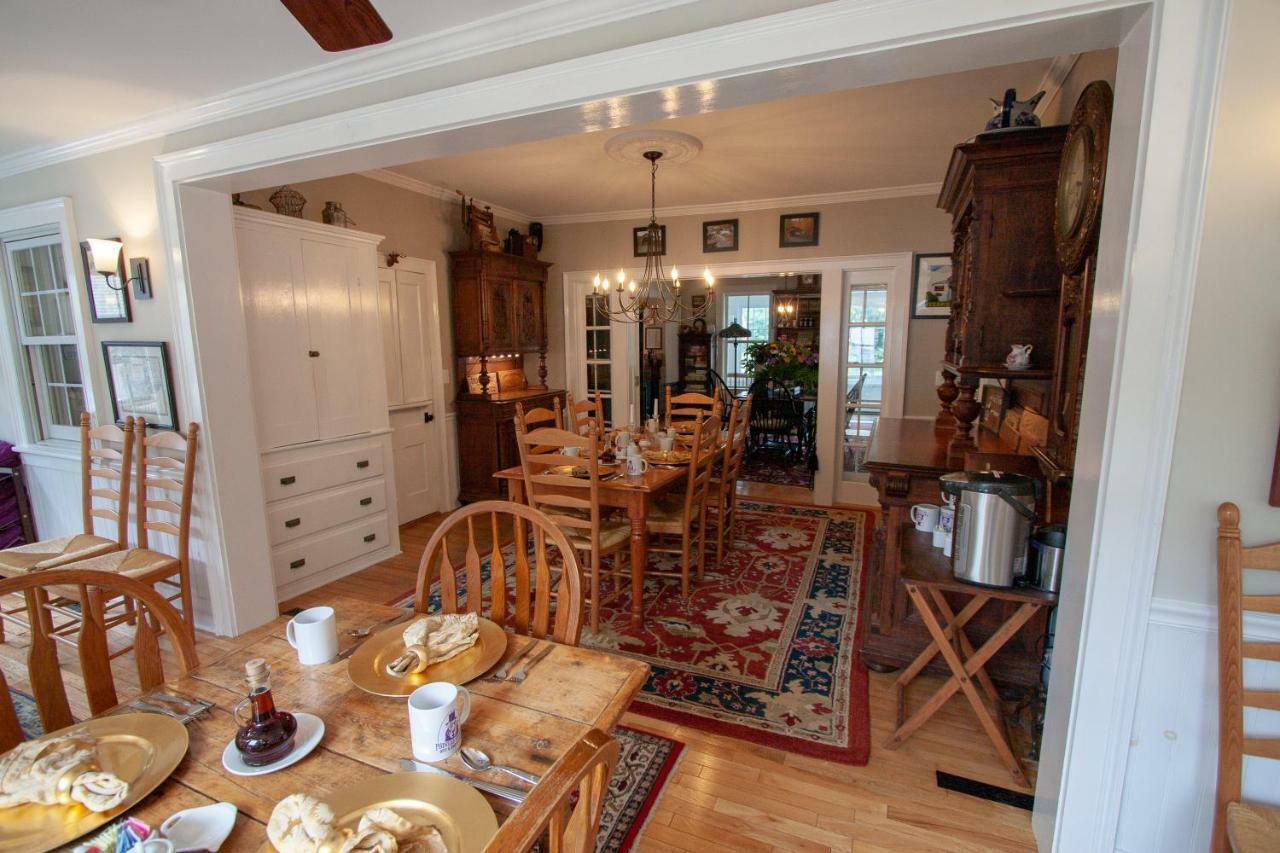 Phineas Swann Inn & Spa Montgomery Center Екстериор снимка